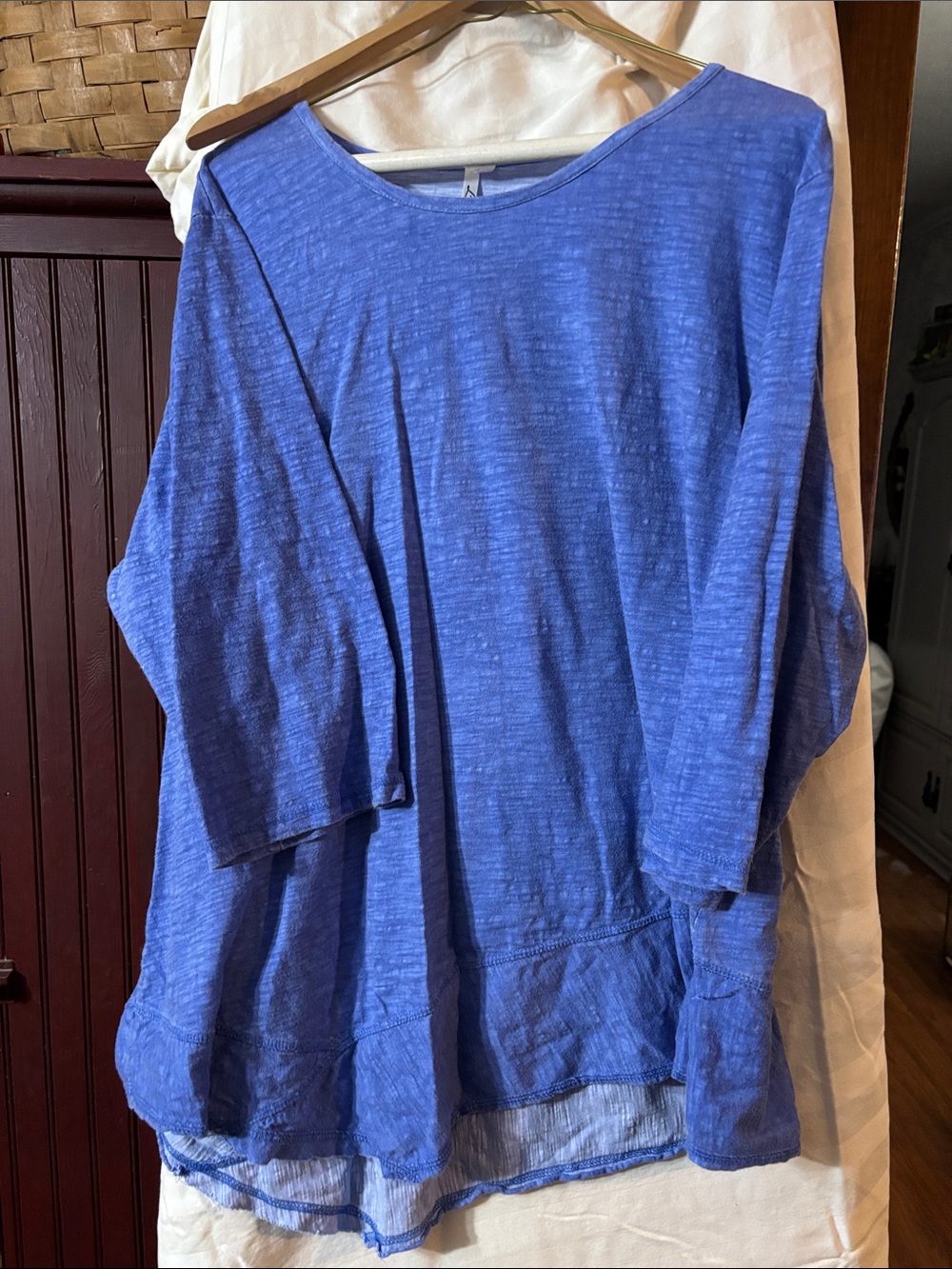 Lulu-B Blue 3/4 Sleeve Tunic Top